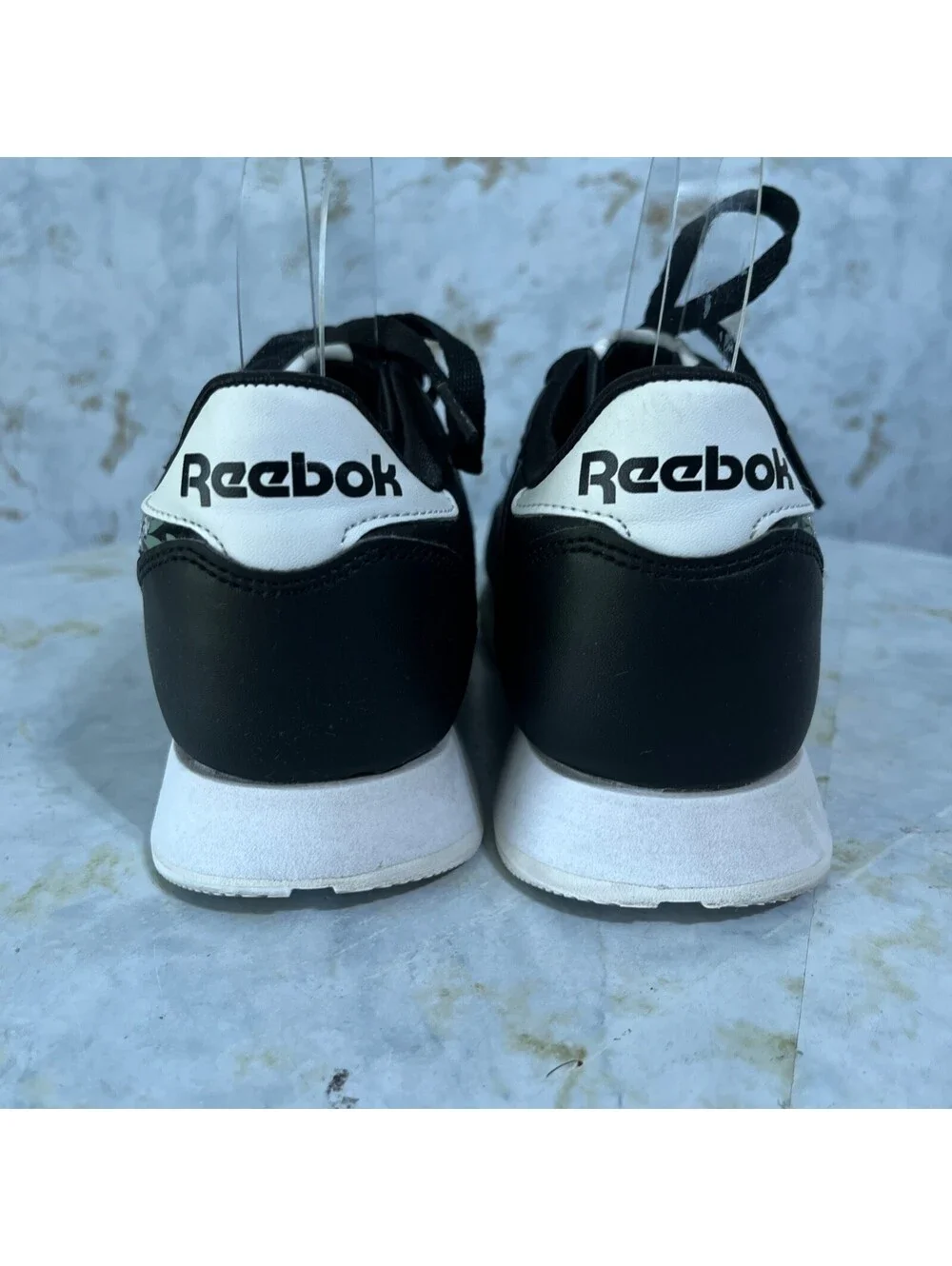Reebok Classic Leather Womens Sz 7.5 Shoe Black Floral Athletic Trainer Sneakers